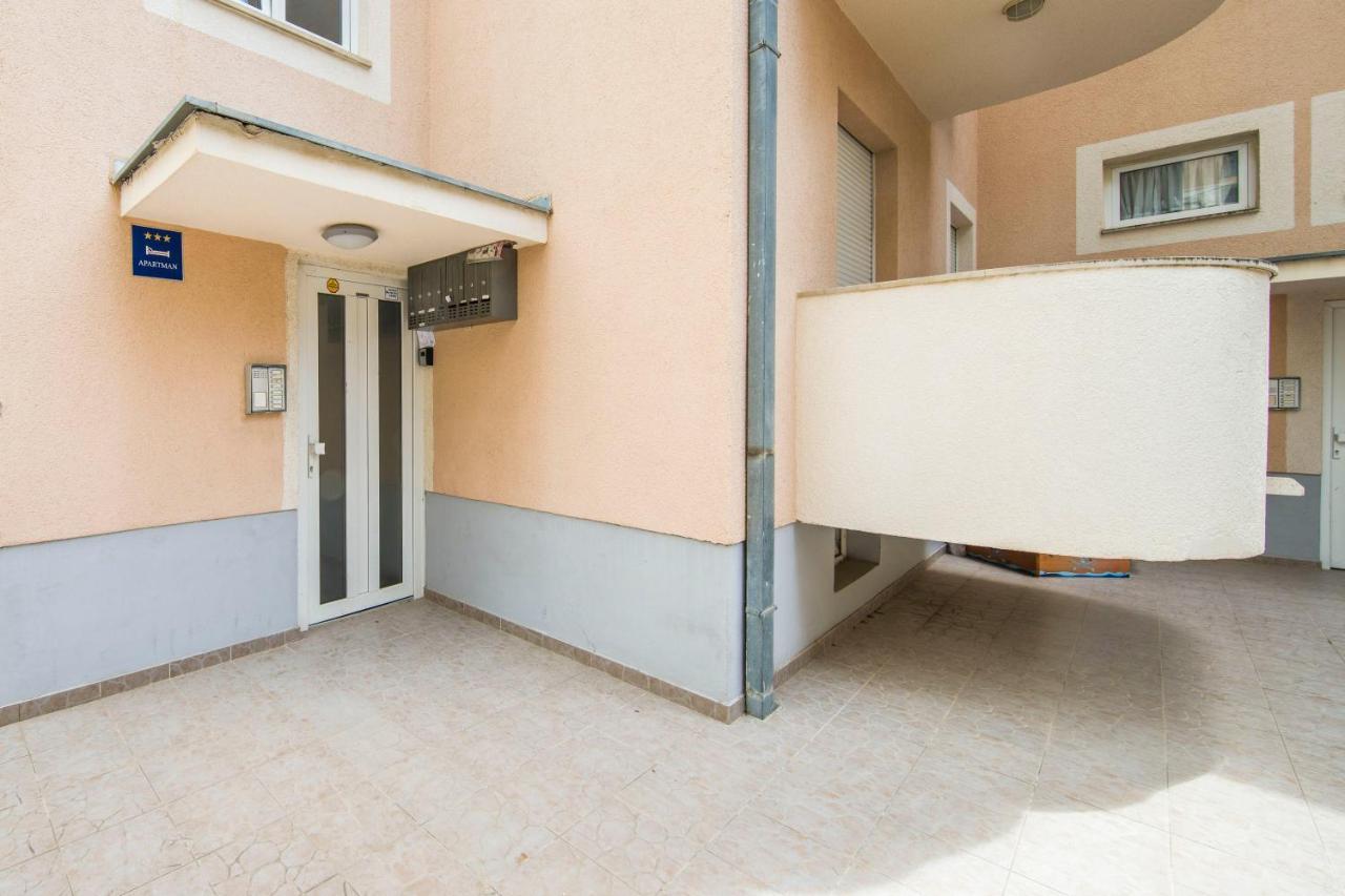 Apartment Summer Dreams Split Exterior photo